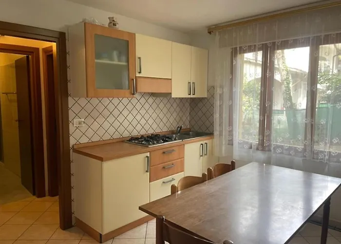 Flexible 6-person In Apartamento Rosolina Mare
